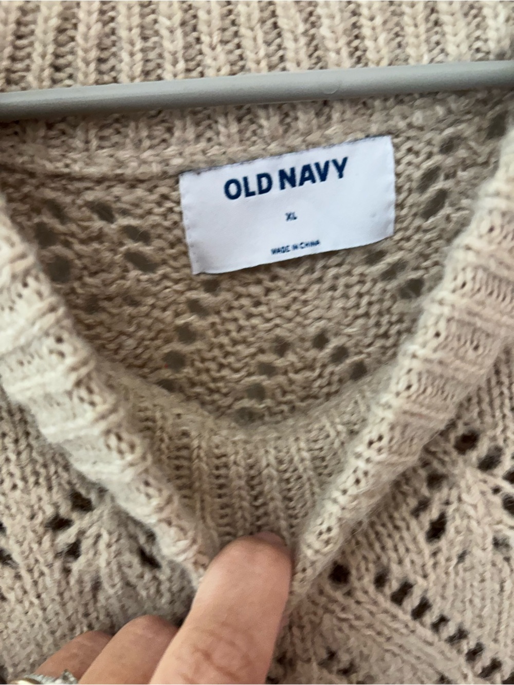 Old Navy women’s Taupe Openwork Crewneck Sweater XL - Picture 3 of 5